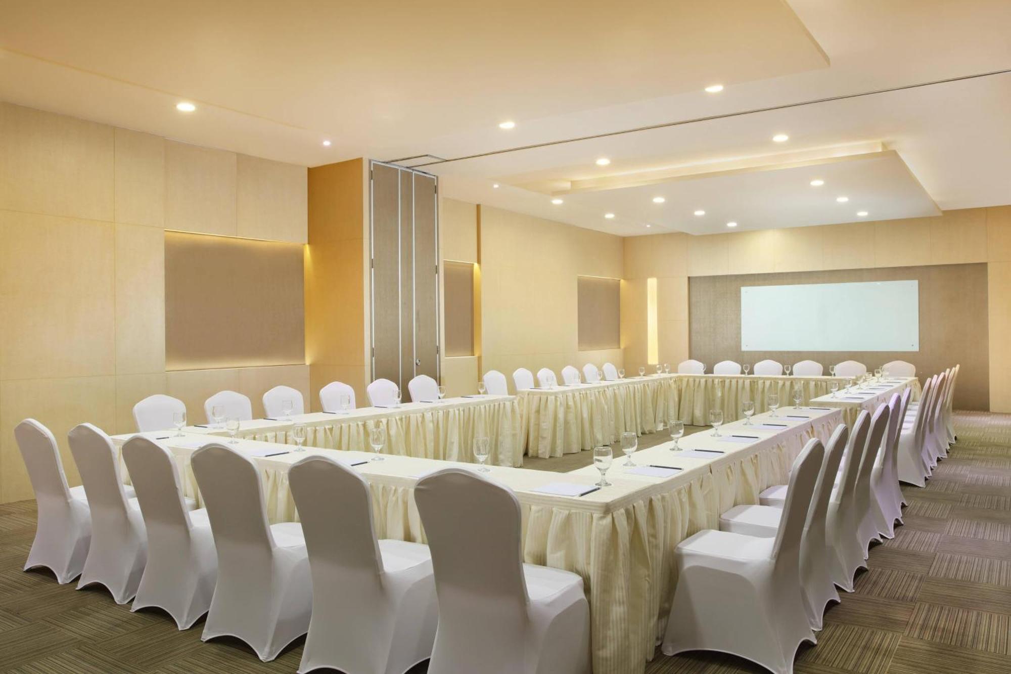 Four Points By Sheraton Medan Eksteriør billede